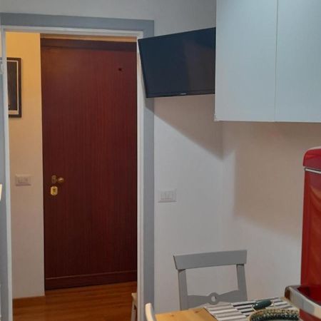 ローマA Casa Di Ninaアパートメント エクステリア 写真